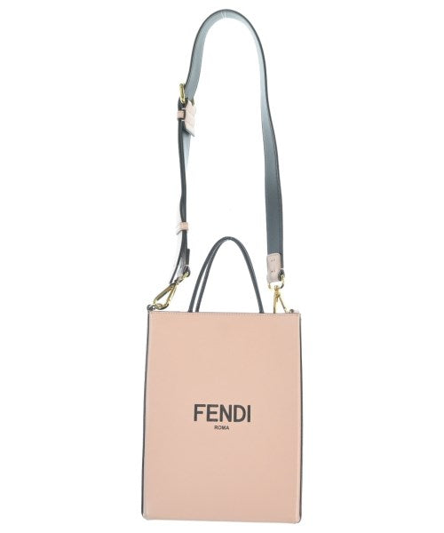 FENDI กระเป๋า อื่น
