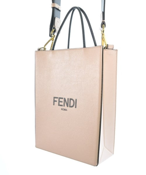 FENDI กระเป๋า อื่น