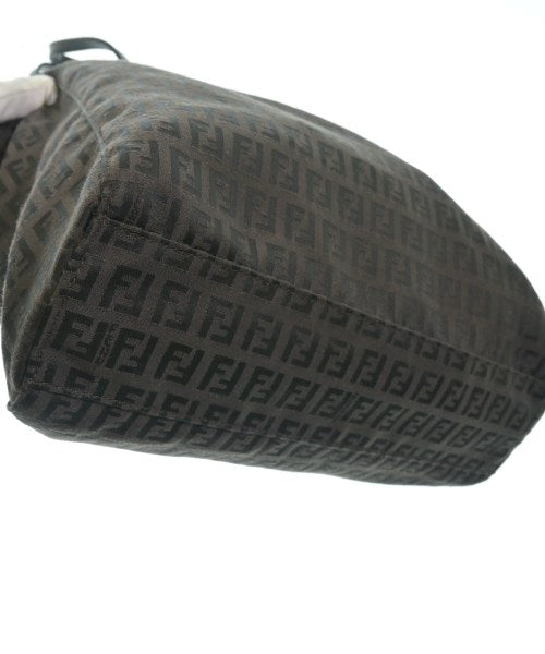 FENDI กระเป๋าถือ