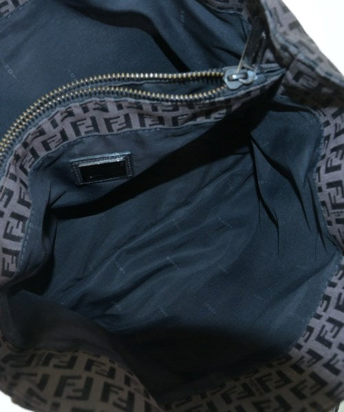 FENDI กระเป๋าถือ