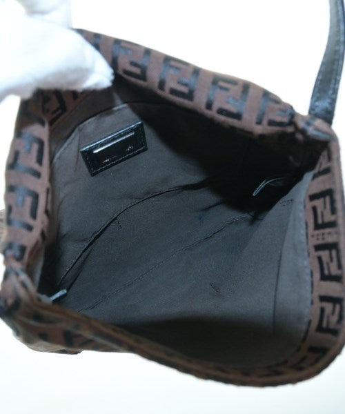 FENDI กระเป๋าสะพาย