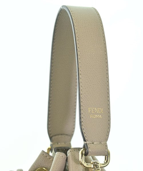 FENDI กระเป๋าสะพาย