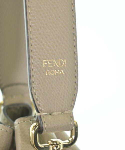 FENDI กระเป๋าสะพาย