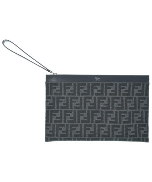 FENDI คลัตช์