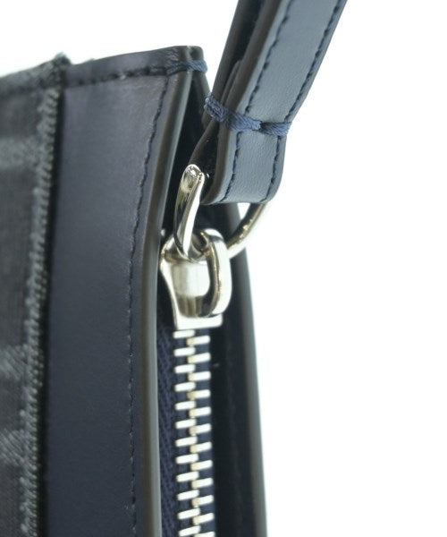 FENDI คลัตช์