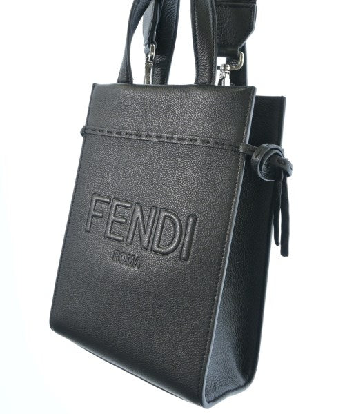 FENDI กระเป๋าถือ