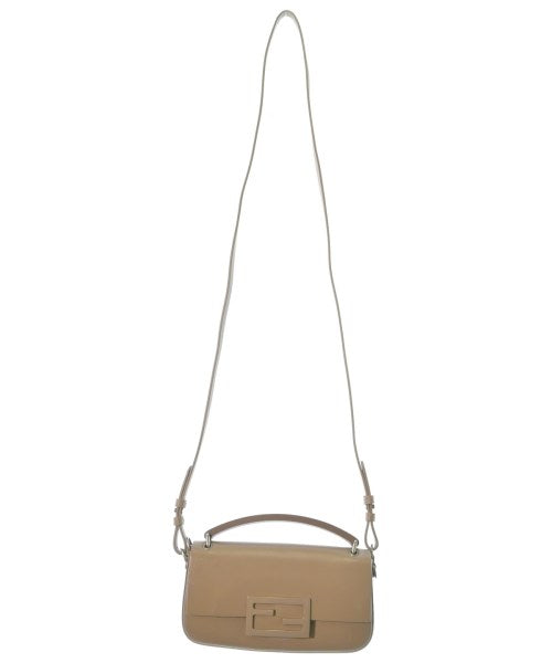 FENDI กระเป๋าสะพาย