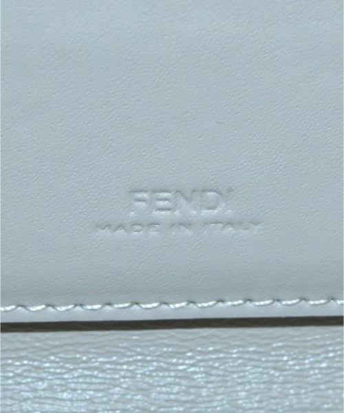 FENDI กระเป๋าสะพาย