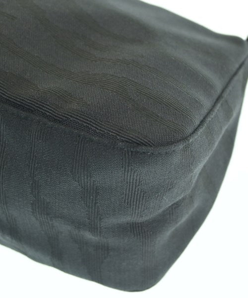 FENDI กระเป๋าถือ