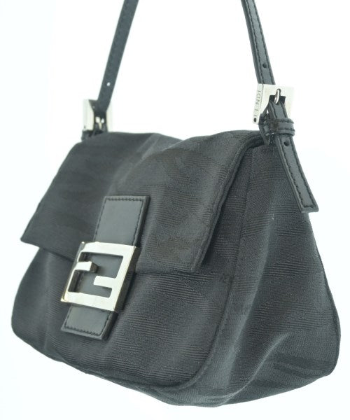 FENDI กระเป๋าถือ