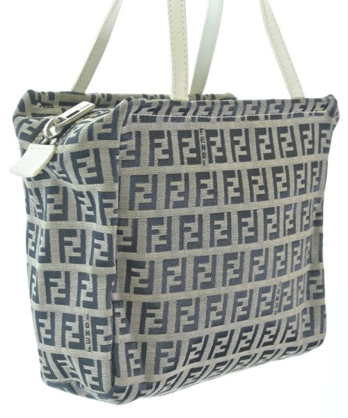 FENDI กระเป๋าถือ