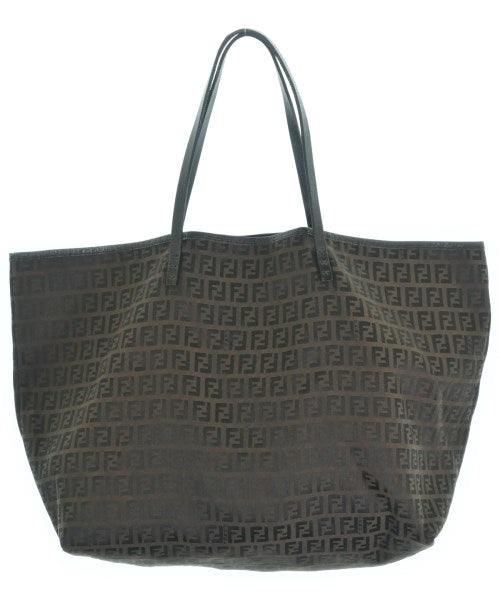 FENDI กระเป๋าถือขนาดใหญ่