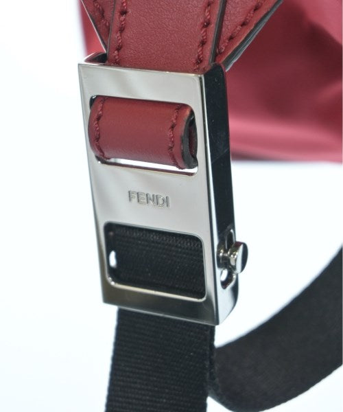 FENDI เป้สะพายหลัง