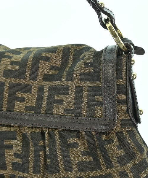 FENDI กระเป๋าสะพาย