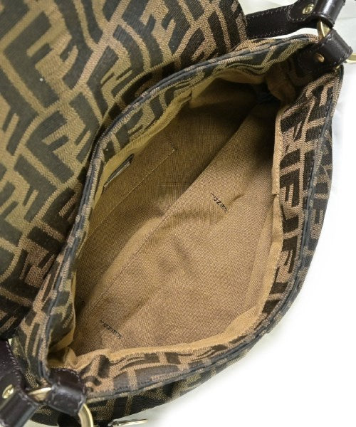 FENDI กระเป๋าสะพาย