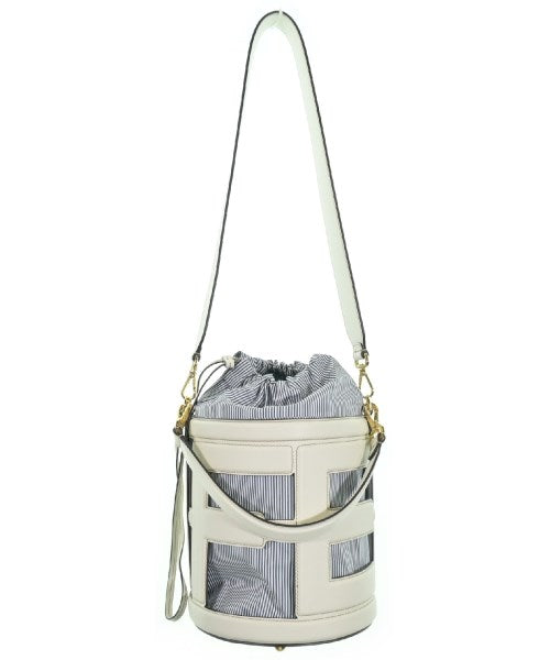 FENDI กระเป๋าถือขนาดใหญ่