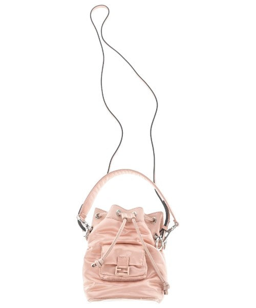 FENDI กระเป๋าสะพาย