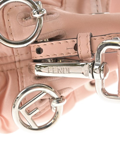 FENDI กระเป๋าสะพาย