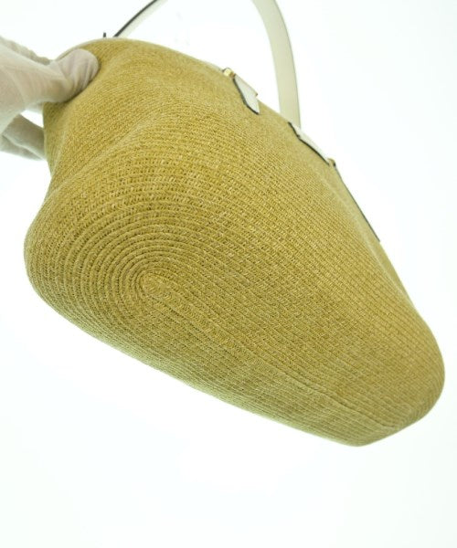 FENDI กระเป๋าถือ