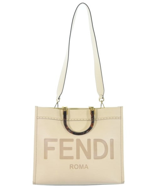 FENDI กระเป๋าถือ
