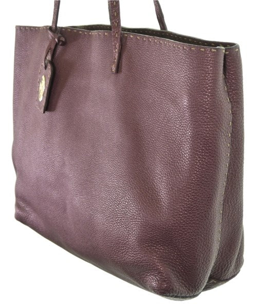 FENDI กระเป๋าถือขนาดใหญ่