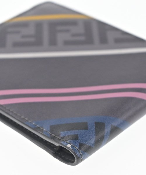 FENDI กระเป๋าสตางค์/กระเป๋าใส่เหรียญ