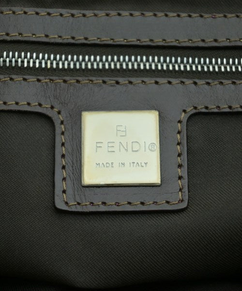 FENDI กระเป๋าสะพาย