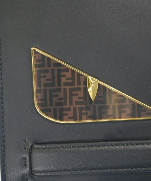 FENDI คลัตช์