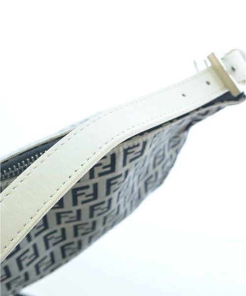 FENDI กระเป๋าถือ