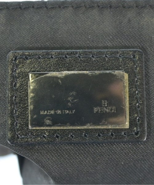 FENDI กระเป๋าถือ