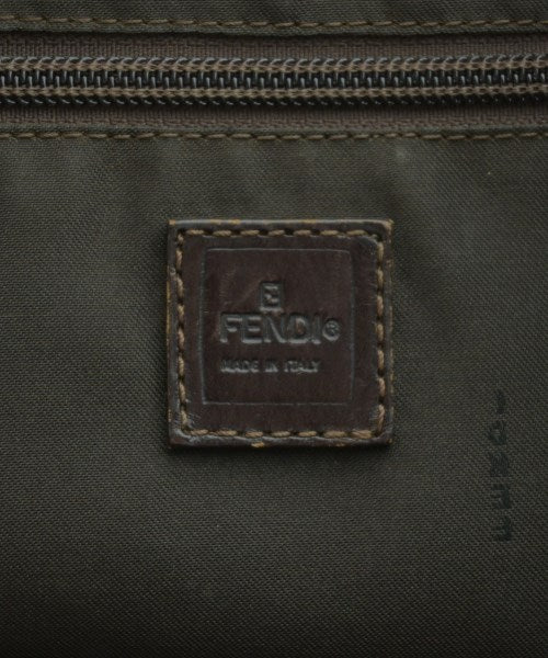 FENDI กระเป๋าถือขนาดใหญ่