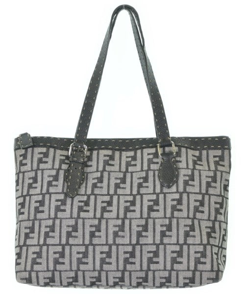 FENDI กระเป๋าถือขนาดใหญ่