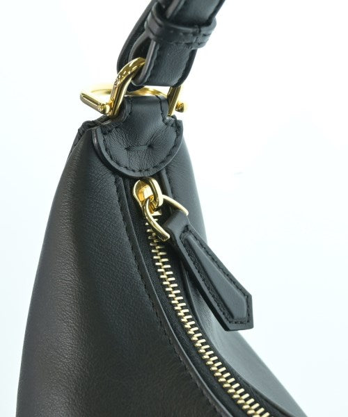 FENDI กระเป๋าสะพาย