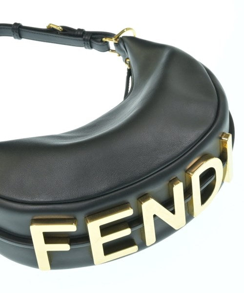FENDI กระเป๋าสะพาย