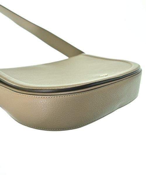 FENDI กระเป๋าสะพาย
