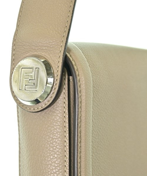 FENDI กระเป๋าสะพาย