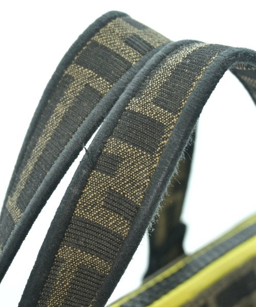 FENDI กระเป๋าสะพาย