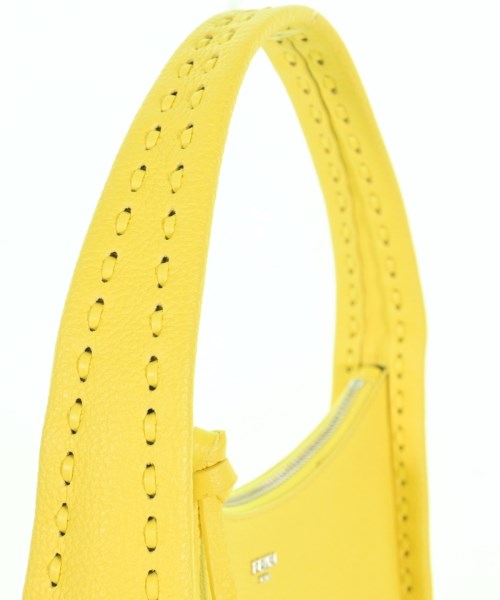 FENDI กระเป๋าถือ