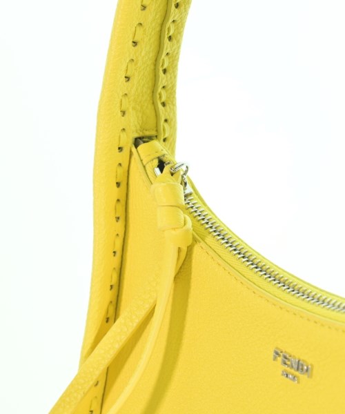 FENDI กระเป๋าถือ