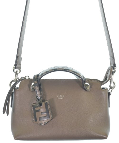 FENDI กระเป๋าสะพาย