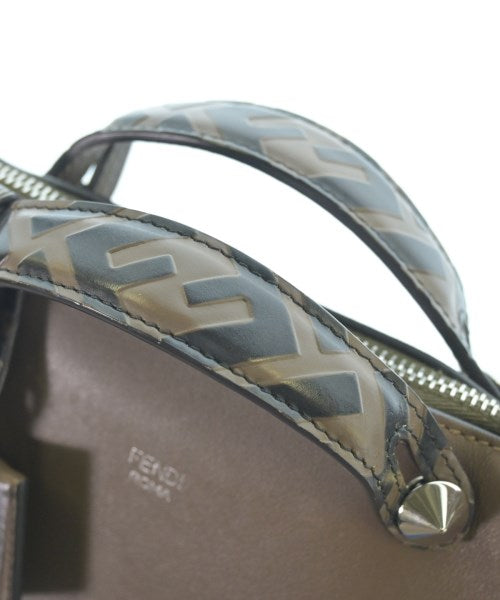 FENDI กระเป๋าสะพาย