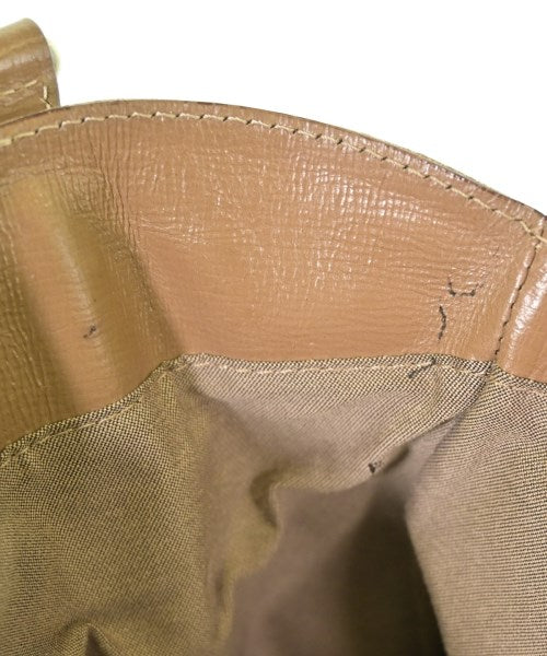 FENDI กระเป๋าถือ