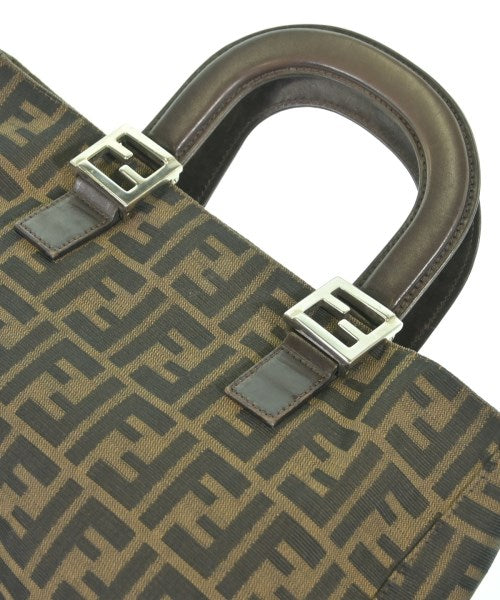 FENDI กระเป๋าถือ