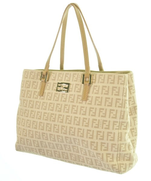 FENDI กระเป๋าถือขนาดใหญ่