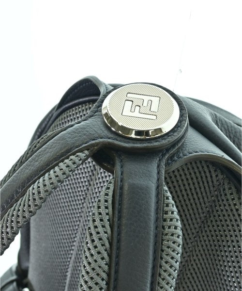 FENDI เป้สะพายหลัง