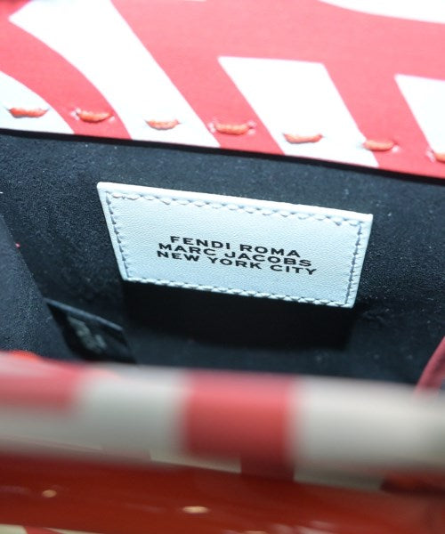 FENDI กระเป๋าสะพาย