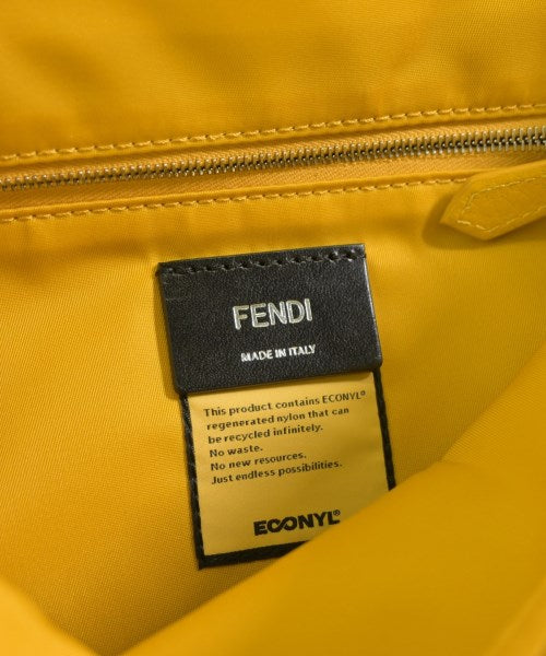 FENDI กระเป๋าสะพาย