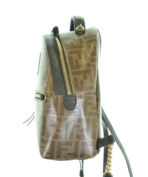 FENDI เป้สะพายหลัง