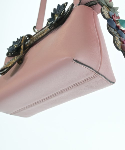 FENDI กระเป๋าสะพาย