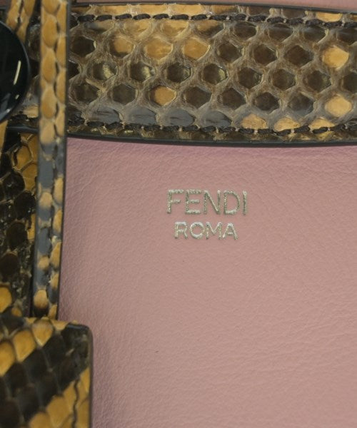 FENDI กระเป๋าสะพาย